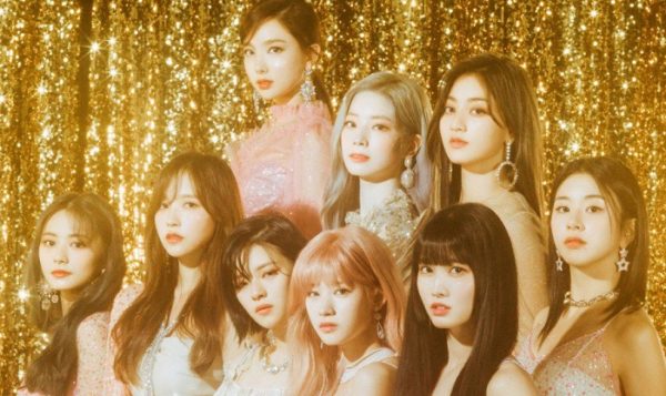 twice_group_photo
